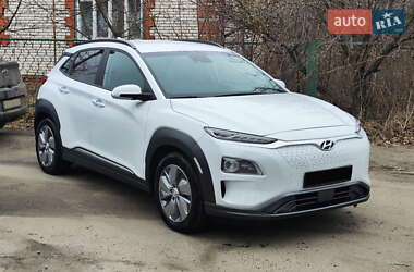 Позашляховик / Кросовер Hyundai Kona 2020 в Нових Санжарах