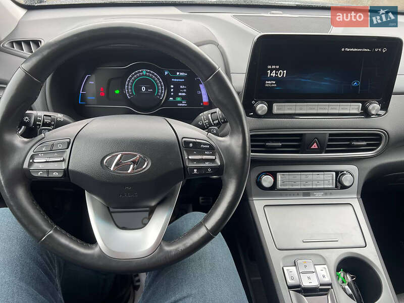 Внедорожник / Кроссовер Hyundai Kona 2020 в Александрие