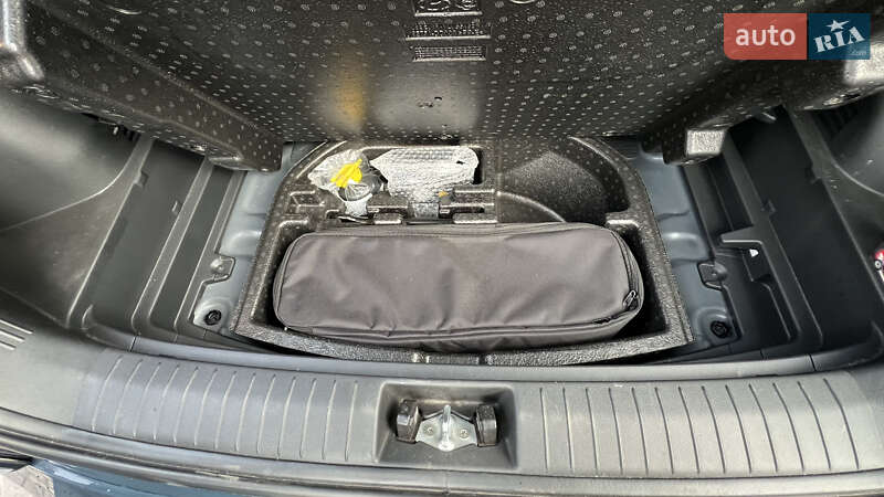 Внедорожник / Кроссовер Hyundai Kona 2022 в Шептицькому