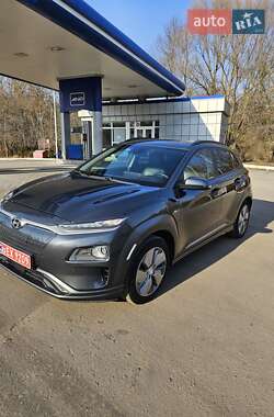 Внедорожник / Кроссовер Hyundai Kona 2019 в Дубно