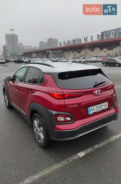 Внедорожник / Кроссовер Hyundai Kona 2020 в 