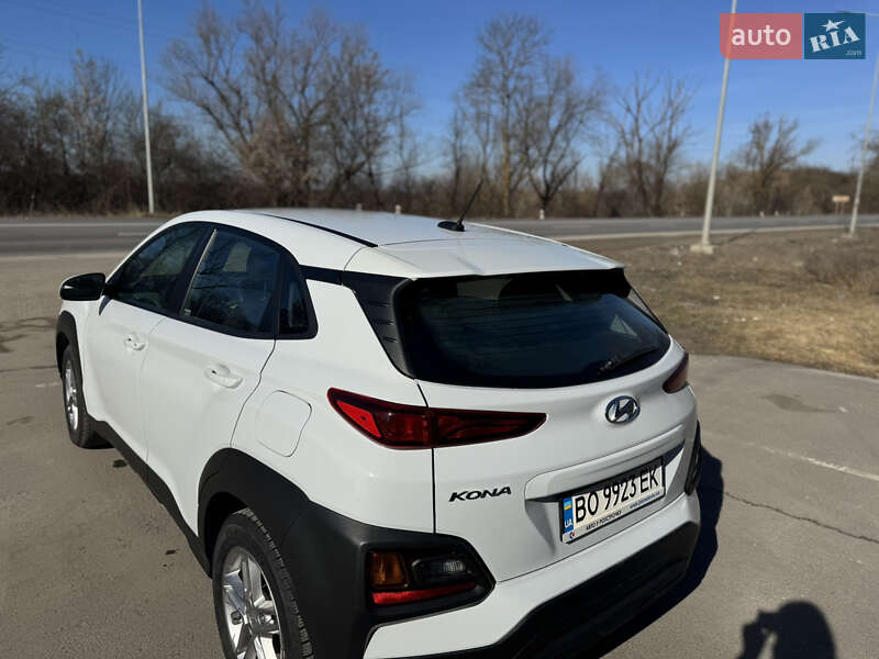 Позашляховик / Кросовер Hyundai Kona 2020 в Тернополі