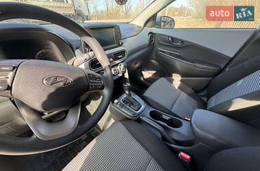 Позашляховик / Кросовер Hyundai Kona 2020 в 