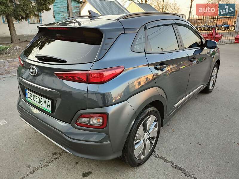Позашляховик / Кросовер Hyundai Kona 2019 в Чернігові