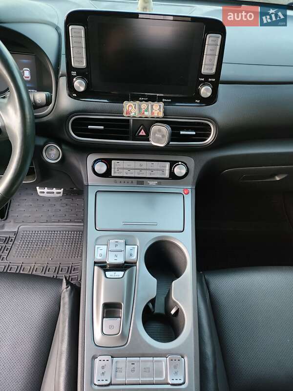 Позашляховик / Кросовер Hyundai Kona 2019 в Чернігові