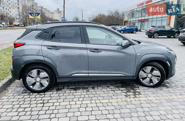 Внедорожник / Кроссовер Hyundai Kona 2019 в 