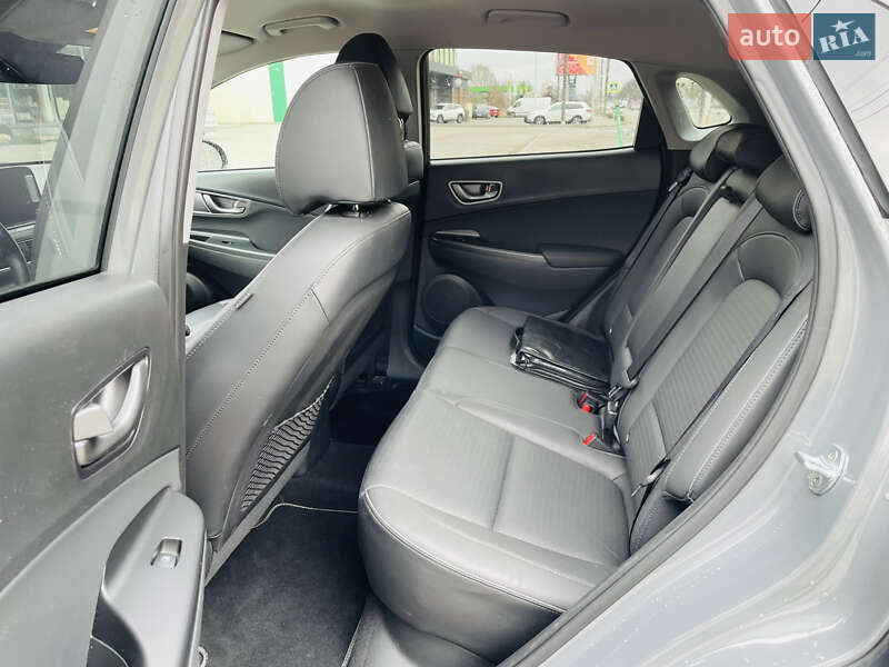 Внедорожник / Кроссовер Hyundai Kona 2019 в Хмельницком