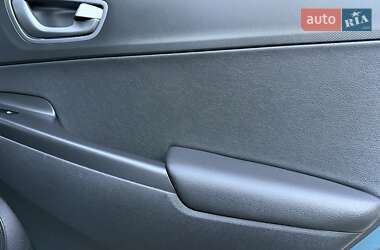 Внедорожник / Кроссовер Hyundai Kona 2020 в 
