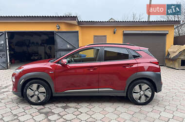 Позашляховик / Кросовер Hyundai Kona 2019 в 
