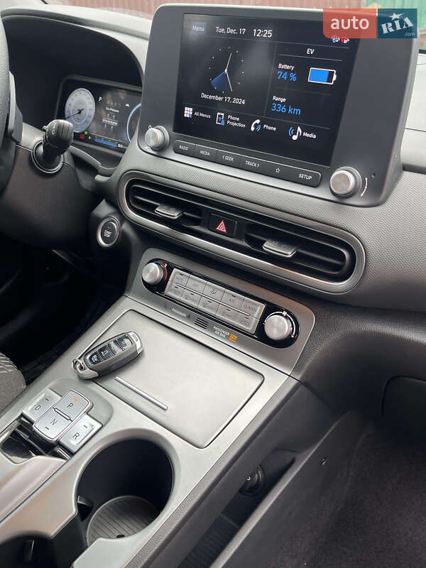 Внедорожник / Кроссовер Hyundai Kona 2022 в Збараже