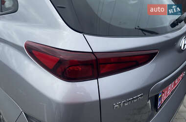 Внедорожник / Кроссовер Hyundai Kona 2021 в 
