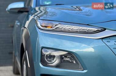 Позашляховик / Кросовер Hyundai Kona 2019 в 