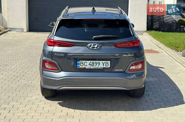 Позашляховик / Кросовер Hyundai Kona 2019 в 