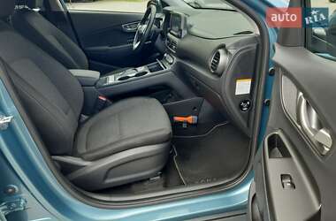 Внедорожник / Кроссовер Hyundai Kona 2020 в 