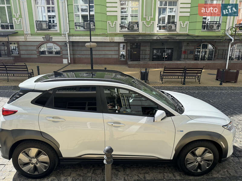 Позашляховик / Кросовер Hyundai Kona 2018 в Києві фото 5 Позашляховик / Кросовер Hyundai Kona 2018 в Києві