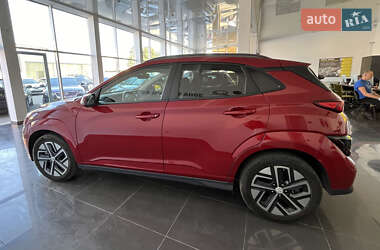 Внедорожник / Кроссовер Hyundai Kona 2022 в 