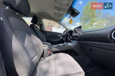 Позашляховик / Кросовер Hyundai Kona 2020 в 