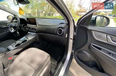 Позашляховик / Кросовер Hyundai Kona 2020 в 