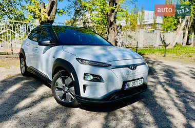 Внедорожник / Кроссовер Hyundai Kona 2019 в Киеве