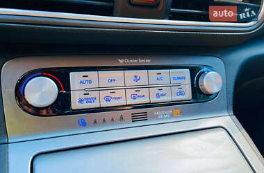 Позашляховик / Кросовер Hyundai Kona 2019 в 