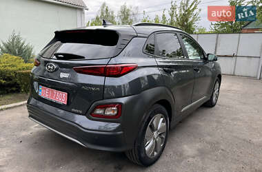 Внедорожник / Кроссовер Hyundai Kona 2020 в 