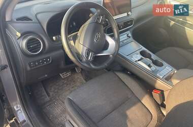 Внедорожник / Кроссовер Hyundai Kona 2020 в 
