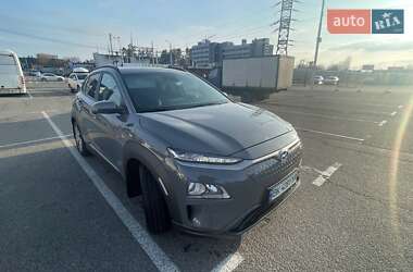 Позашляховик / Кросовер Hyundai Kona 2020 в Києві