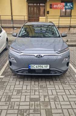 Внедорожник / Кроссовер Hyundai Kona 2020 в 