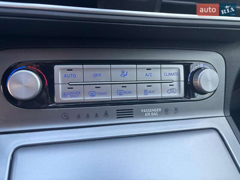 Позашляховик / Кросовер Hyundai Kona 2019 в Івано-Франківську