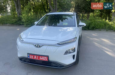 Позашляховик / Кросовер Hyundai Kona 2019 в 