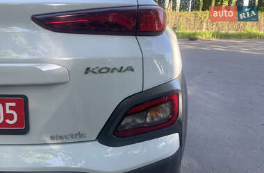Позашляховик / Кросовер Hyundai Kona 2019 в 