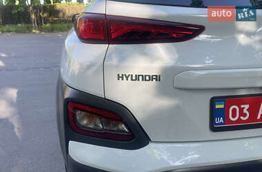 Позашляховик / Кросовер Hyundai Kona 2019 в 