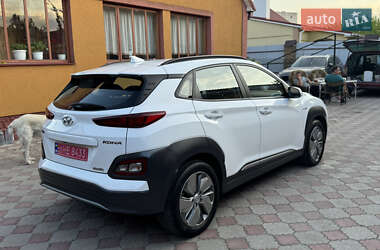 Позашляховик / Кросовер Hyundai Kona 2020 в 