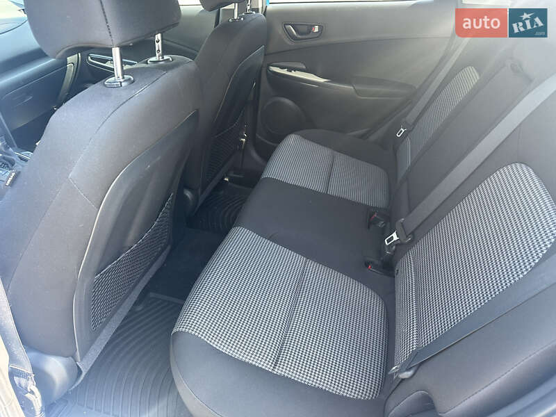 Позашляховик / Кросовер Hyundai Kona 2018 в Запоріжжі