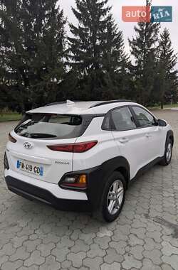 Внедорожник / Кроссовер Hyundai Kona 2019 в 