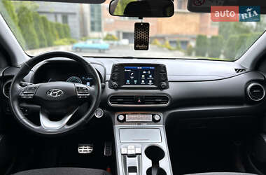 Позашляховик / Кросовер Hyundai Kona 2020 в 