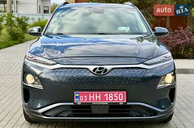 Внедорожник / Кроссовер Hyundai Kona 2020 в 