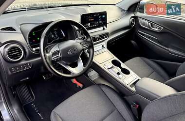 Внедорожник / Кроссовер Hyundai Kona 2020 в 