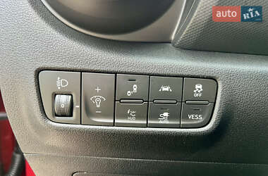 Внедорожник / Кроссовер Hyundai Kona 2020 в 