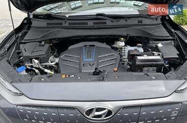 Позашляховик / Кросовер Hyundai Kona 2020 в 