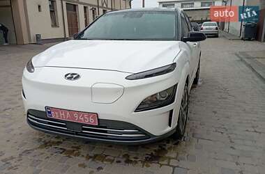 Внедорожник / Кроссовер Hyundai Kona 2022 в 