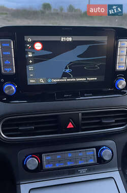 Позашляховик / Кросовер Hyundai Kona 2019 в 