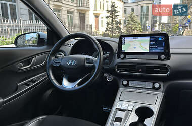 Позашляховик / Кросовер Hyundai Kona 2019 в 