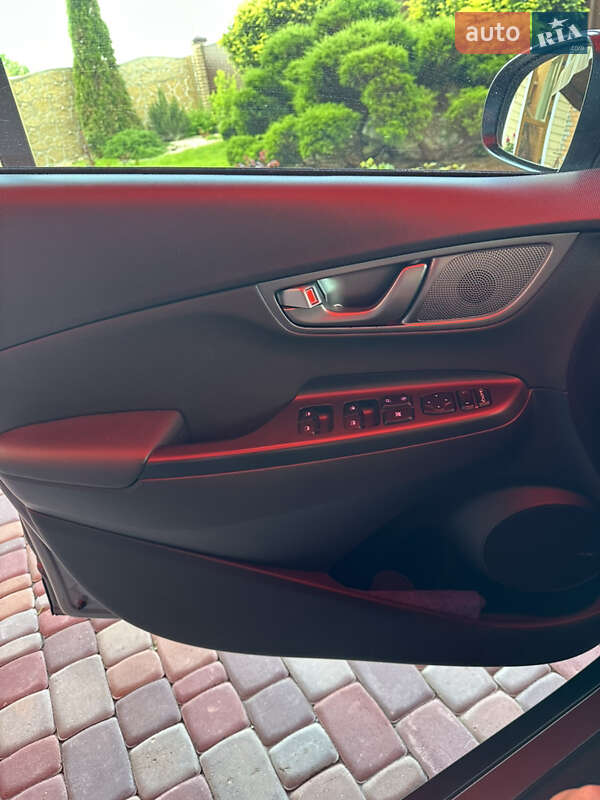 Внедорожник / Кроссовер Hyundai Kona 2020 в Полтаве