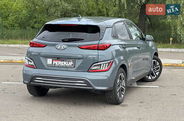 Внедорожник / Кроссовер Hyundai Kona 2022 в 