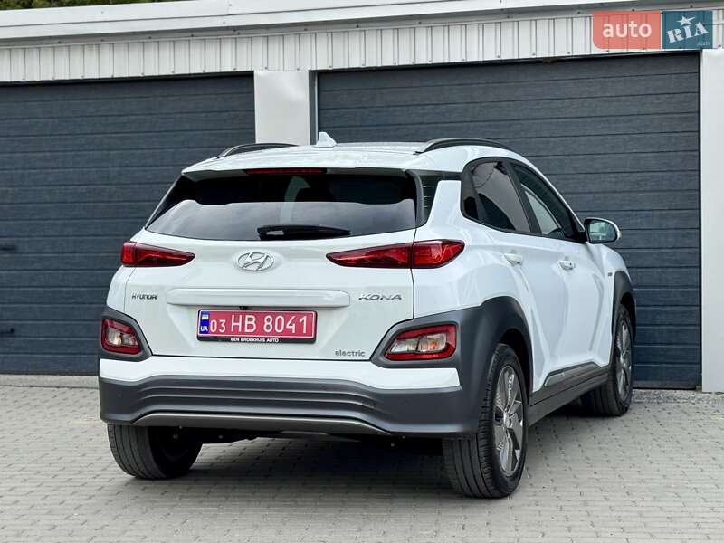 Позашляховик / Кросовер Hyundai Kona 2019 в Тернополі