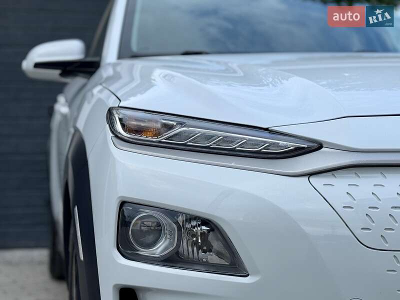 Позашляховик / Кросовер Hyundai Kona 2019 в Тернополі