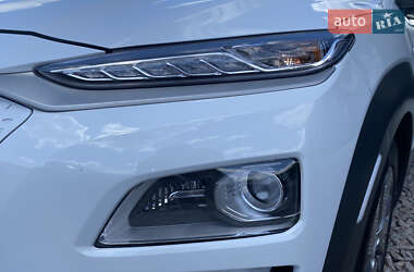 Внедорожник / Кроссовер Hyundai Kona 2019 в 