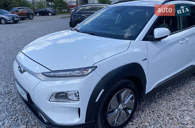 Внедорожник / Кроссовер Hyundai Kona 2019 в 