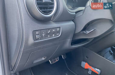 Внедорожник / Кроссовер Hyundai Kona 2019 в 